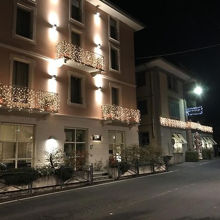 Albergo Grand Italia Quarona Exterior photo
